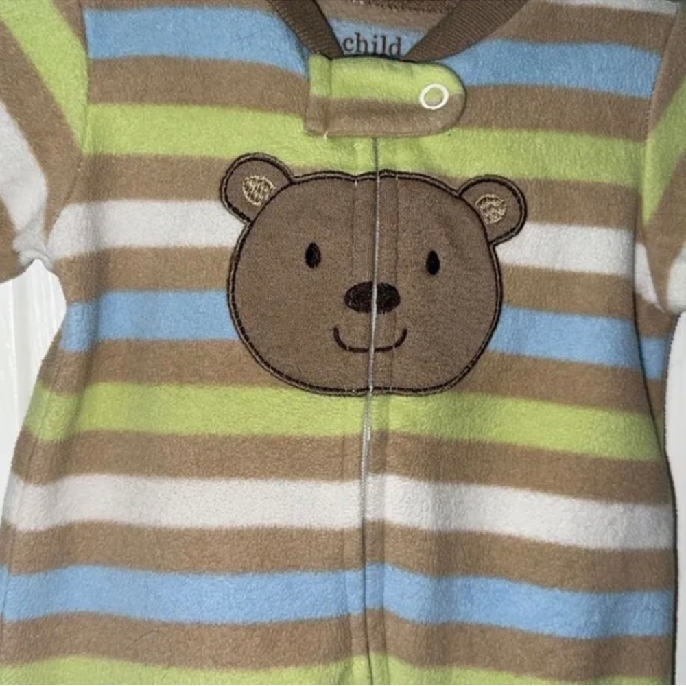 Child Of Mine By Carters Striped Bear Size 0-3 Month Zip upFooted Pajamas - Picture 2 of 5